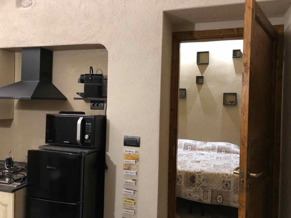 Lovely Apartments Barra Di Ferro Centro Storico คูเนโอ ภายนอก รูปภาพ